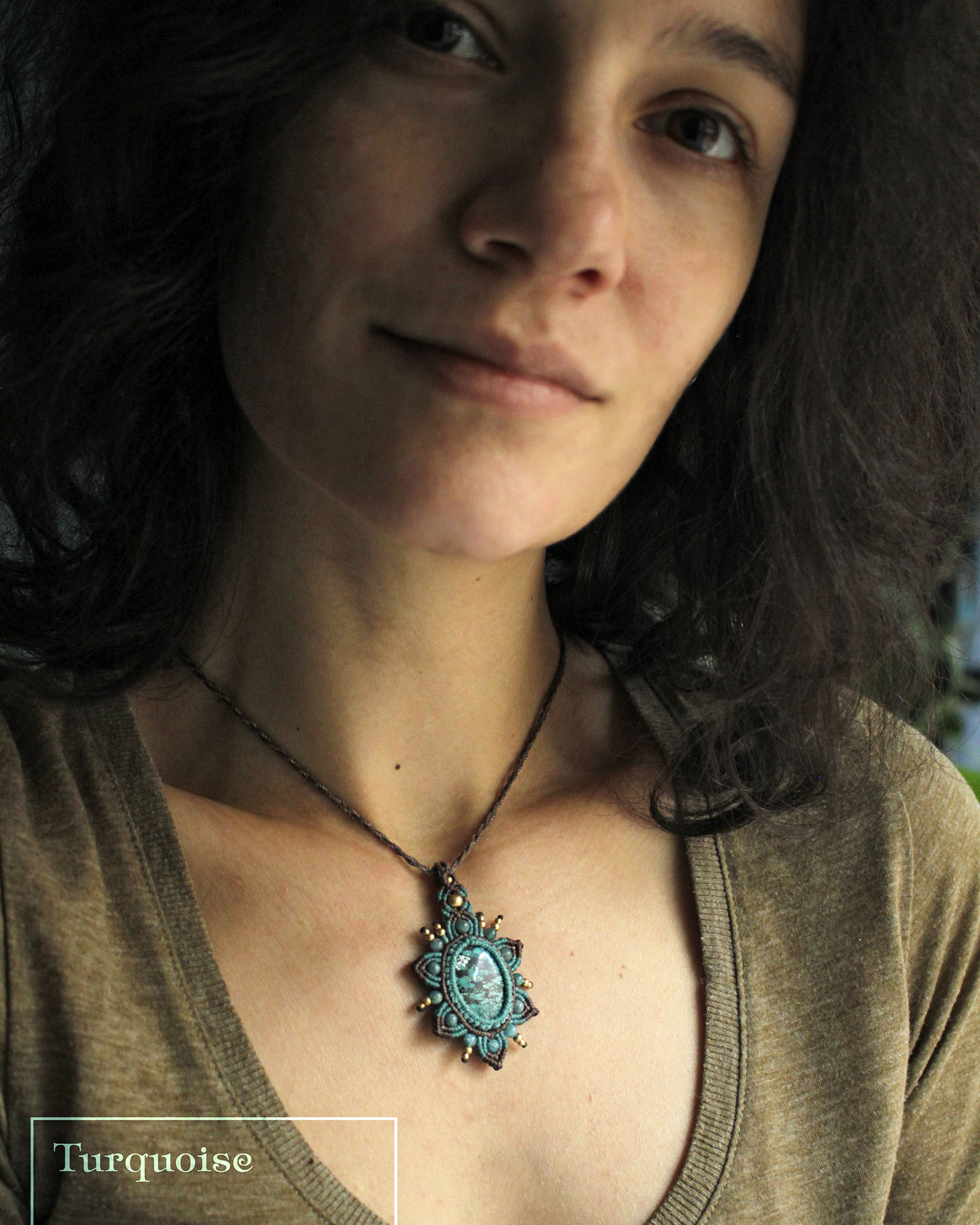 Tusitalka_macrame pendant_light blue-brown_tibetian turquoise-apatite_flower 3