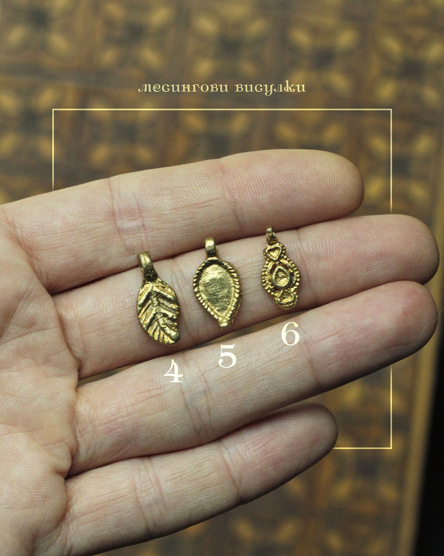 Tusitalka_brass pendants 2