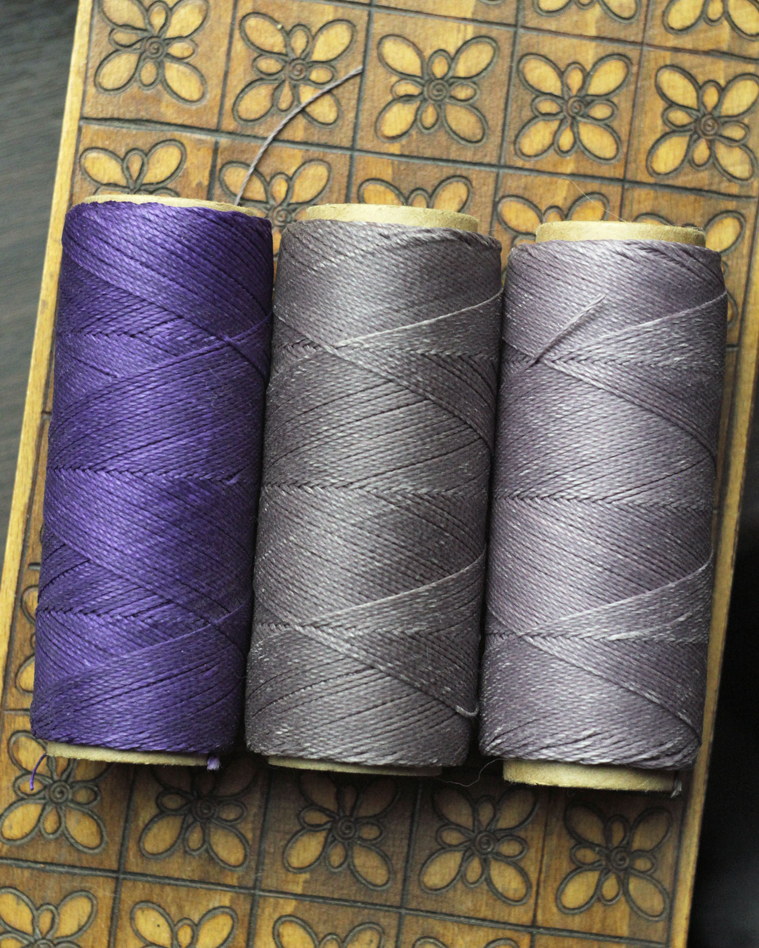 Tusitalka_macrame thread_purple