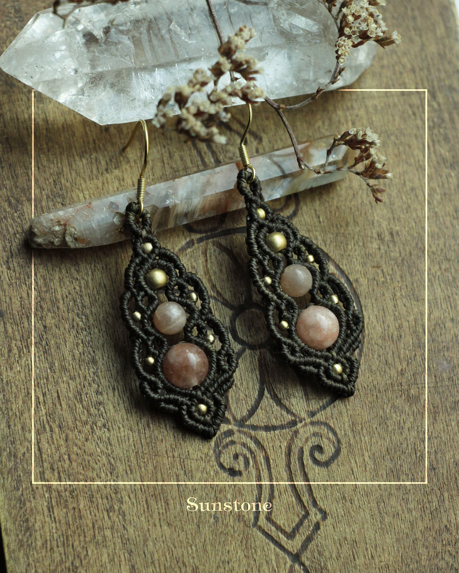 Tusitalka_macrame earrings_dark brown_sunstone 1